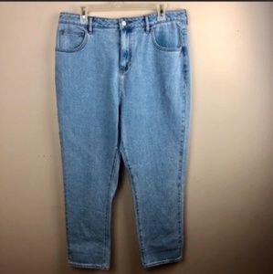 PacSun Jeans - NWOT Pacsun Mom Jeans PacSun Jeans - NWOT Pacsun Mom Jeans